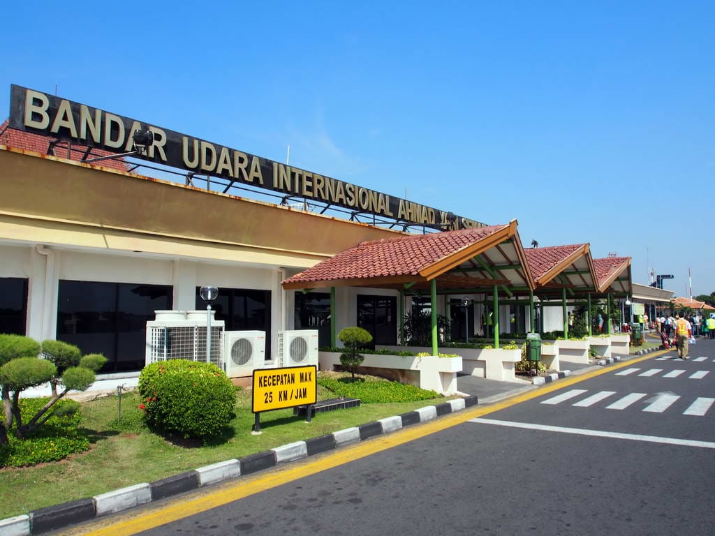 Kode bandara kota Semarang. IATA=SRG. Bandara Ahmad Yani
