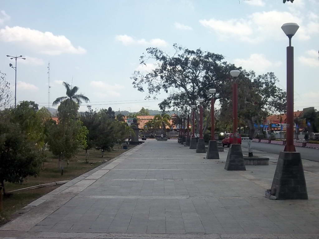 Kode singkatan kota Kebumen = KBM