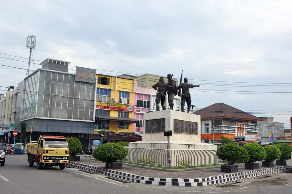 Singkatan kota Muara Enim = MRE