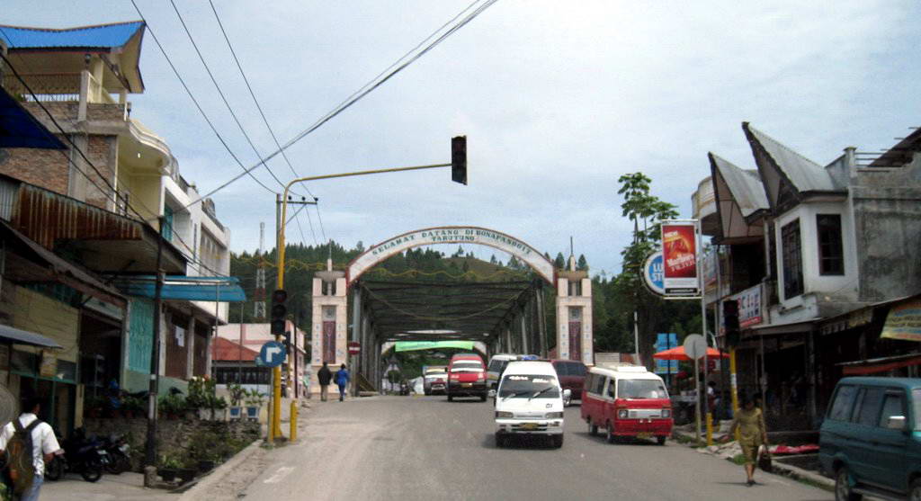 Singkatan kota Tarutung = TRT