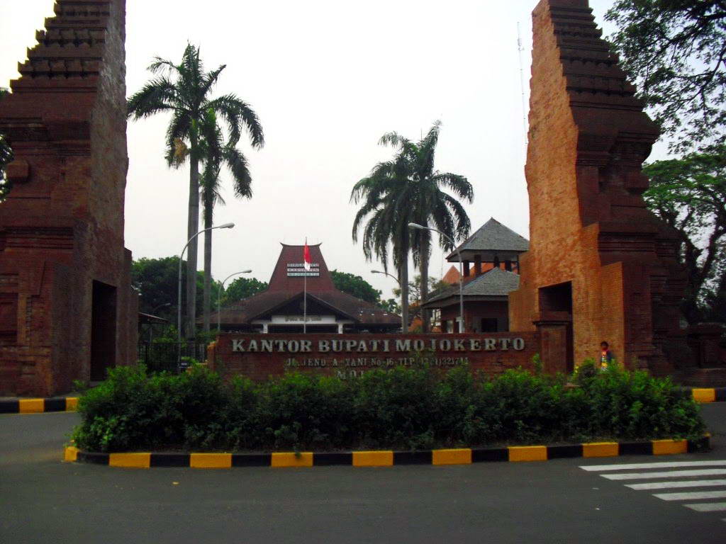 Kode singkatan kota Mojokerto = MJK