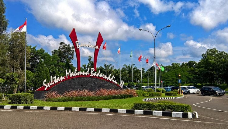 Arti PLM gateway dalam dunia ekspedisi
